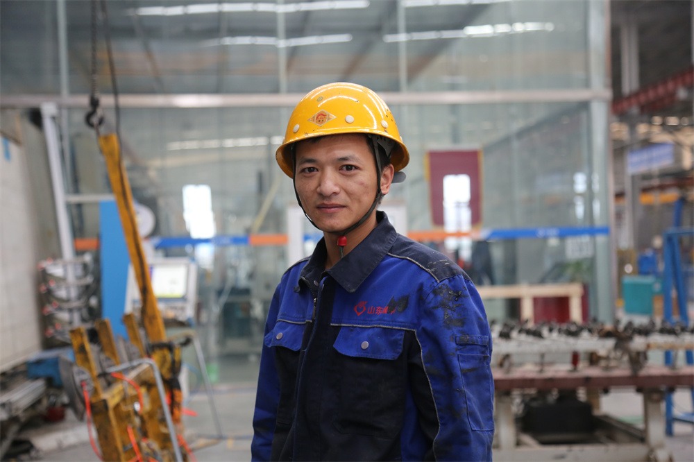 Shandong Yaohua excellent skilled worker