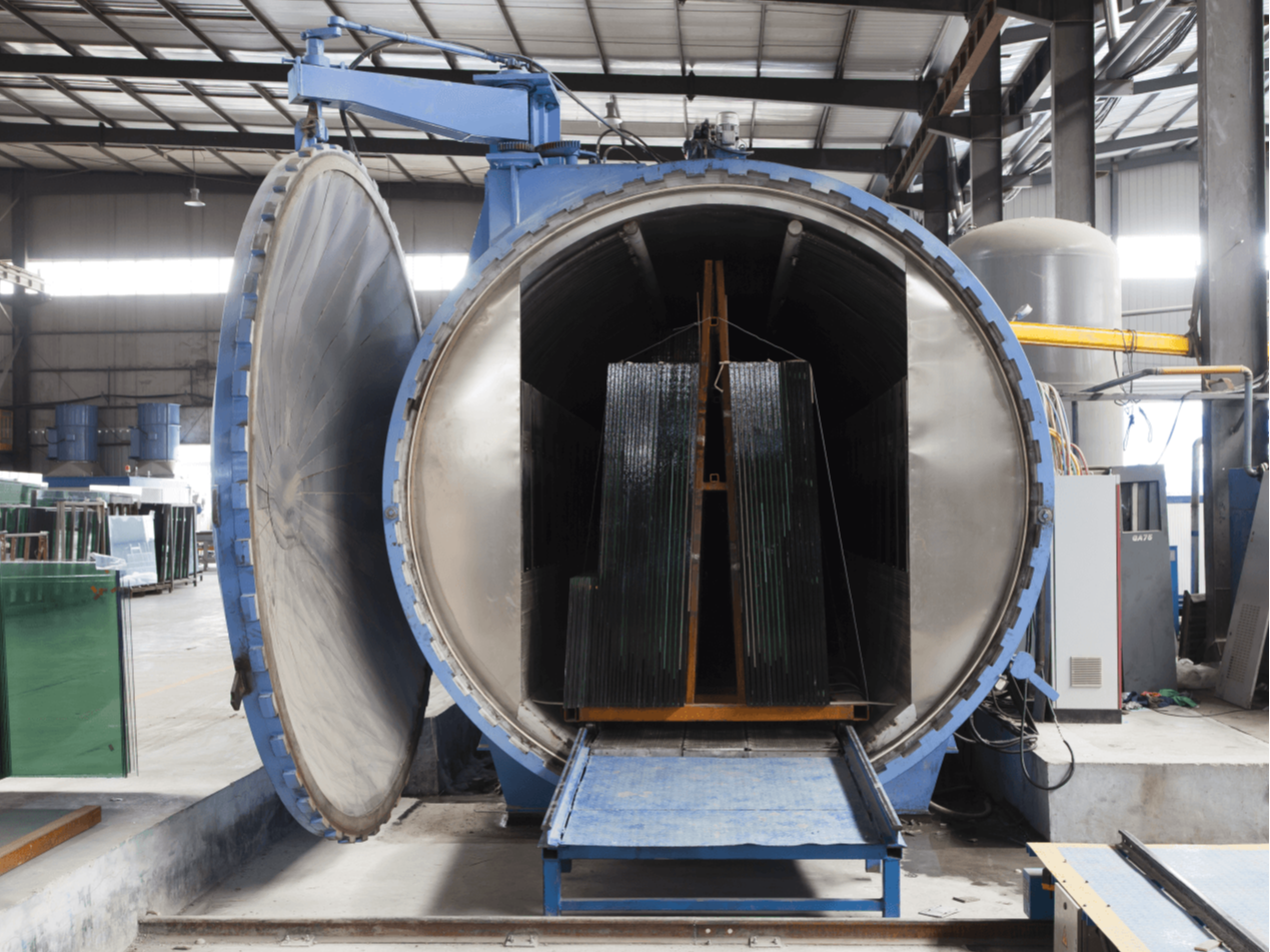 Laminated glass production equipment